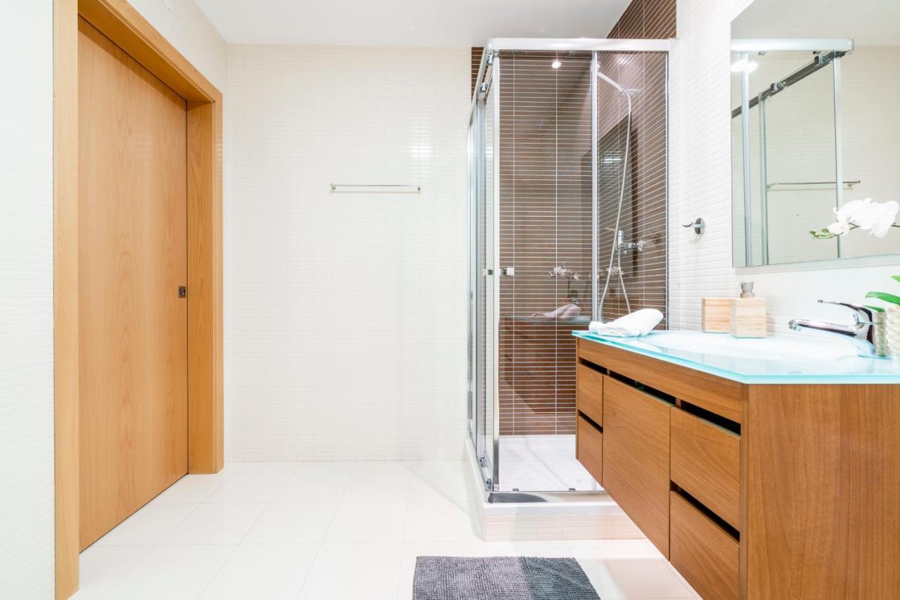 Apartmán Oceanfront: Luxury Spectacular Sea Views And Pool Olhão Exteriér fotografie